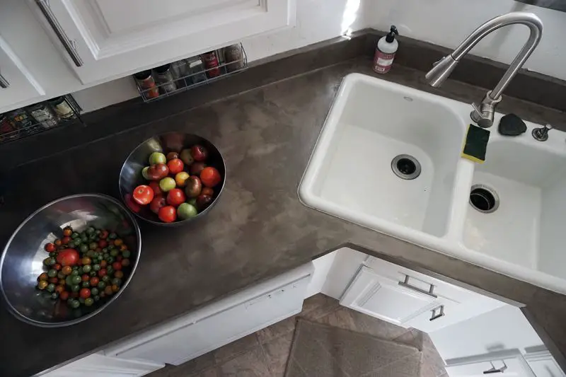 Lovely Imperfection Diy Concrete Countertops Over Laminate