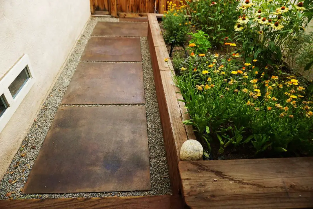 Easy Way To Stain Concrete, Staining A Concrete Patio Do It Yourself